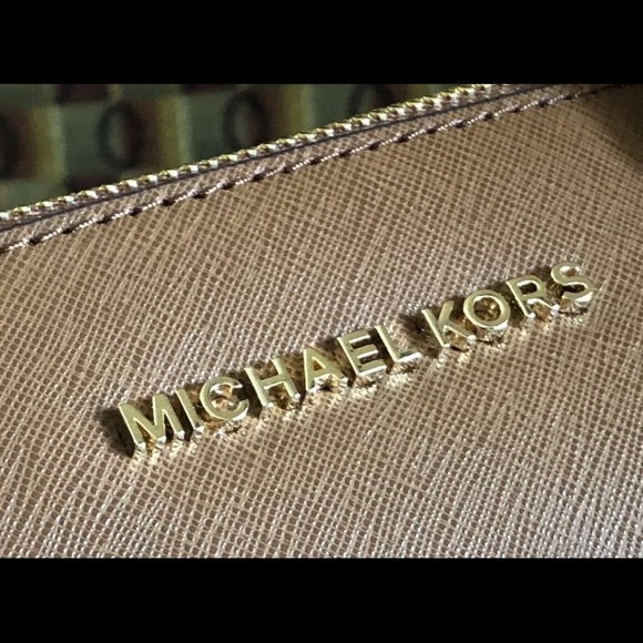 NWT Michael Kors gorgeous brown leather classic - Picture 3 of 8